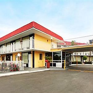 Express Inn & Suites Clearwater